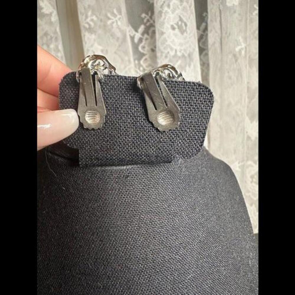 Vintage Silver-Tone Rhinestone Floral Clip-On Earrings - Picture 2 of 2